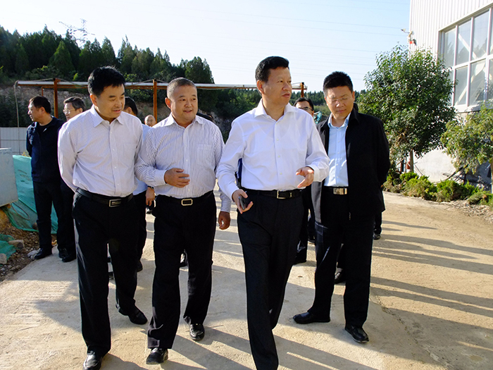 山东省新旧动能转换重大项目库第一批优选项目----山东华亿平台_华亿（中国）一站式服务平台深冷容器技术的深度开发利用及装备产业化项目。