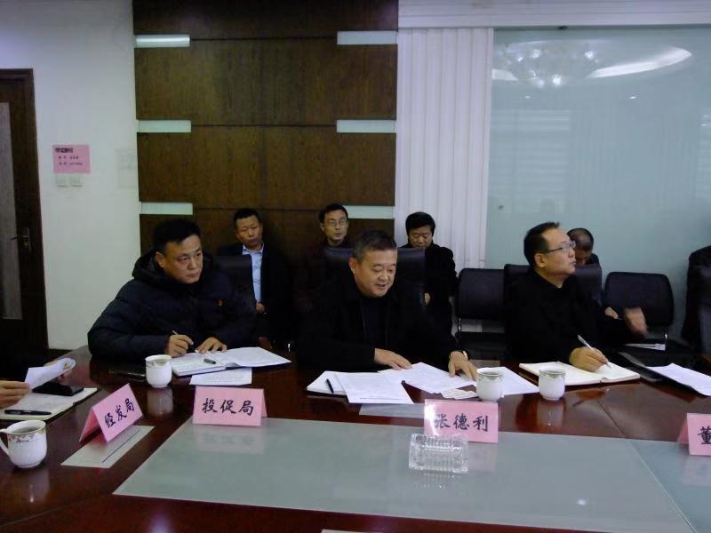 济南市民营经济发展局局长靳磊到华亿平台_华亿（中国）一站式服务平台集团调研
